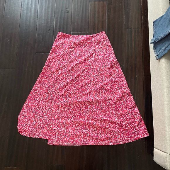 Womens (M) Dynamite floral midi skirt - Picture 2 of 3